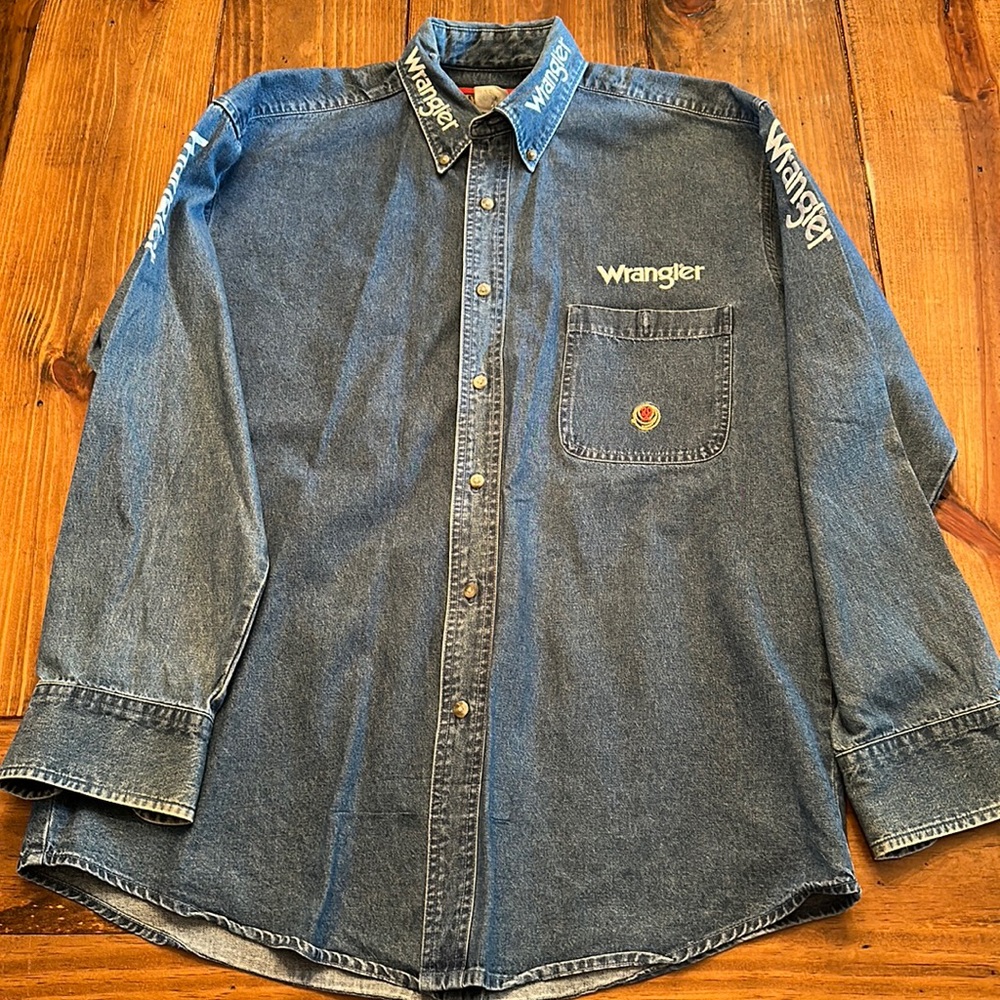 Wrangler 20X Long Sleeve Button Down Shirt